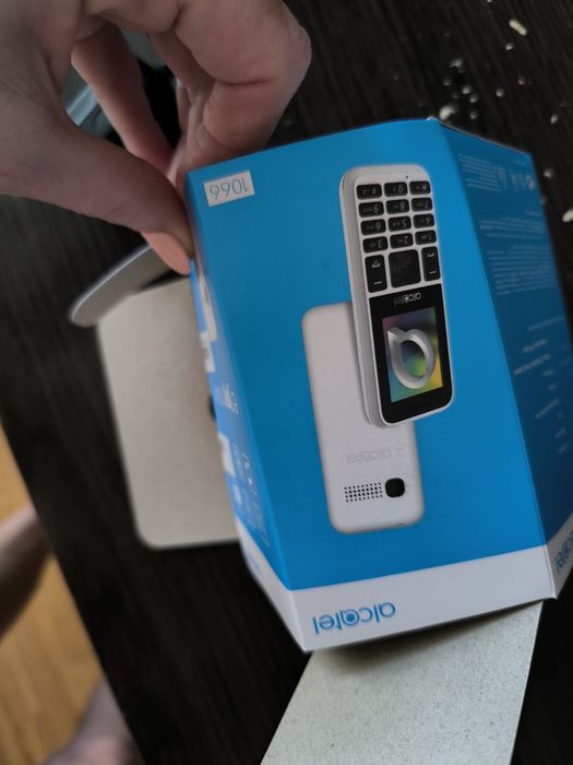 Мобільний телефон Alcatel