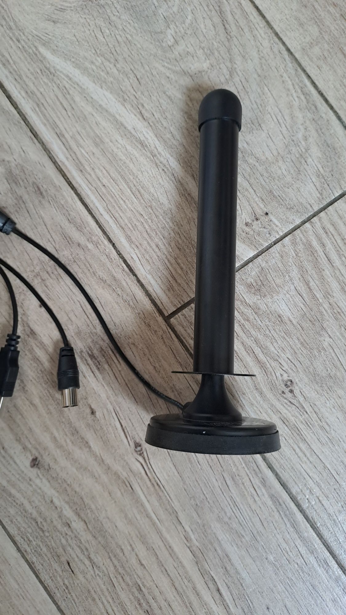 Antena Mistral ANT 100 W DVB-T2 naziemna