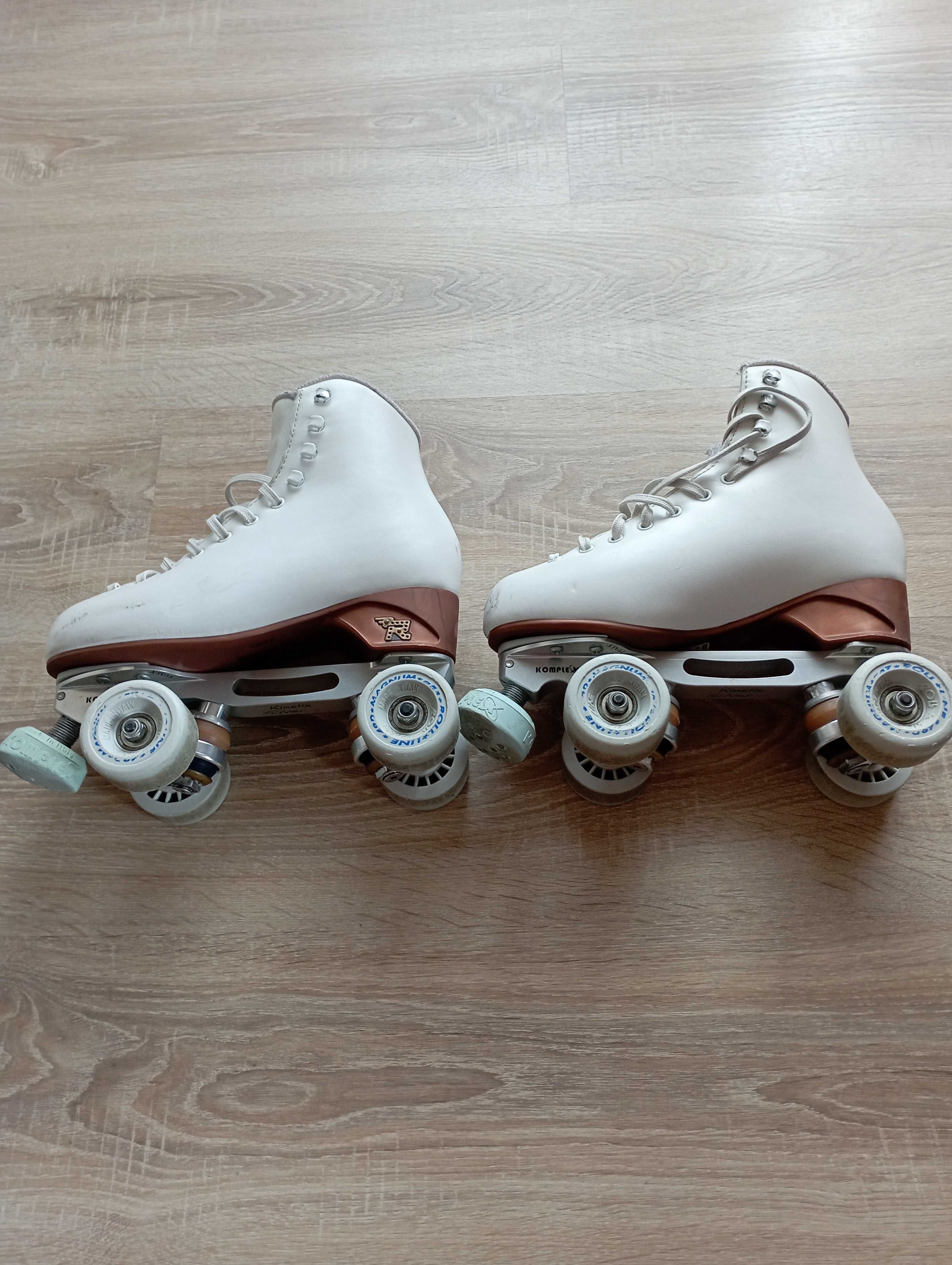 Patins patinagem artística  n. 38