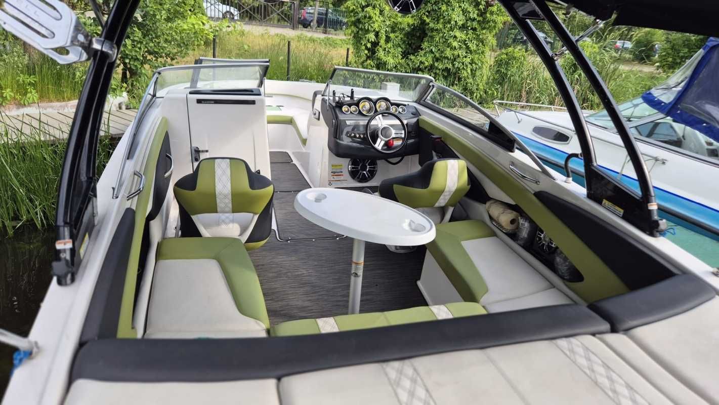Łódź motorowa Glastron 245 GTS |2017|