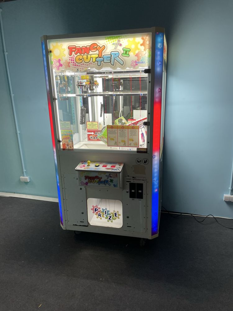 Automat zarobkowy nozyczki