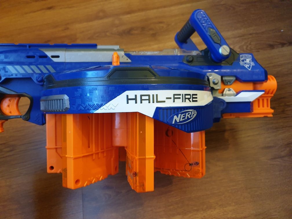 Neef HAIL FIRE pistolet magazynki na strzalki