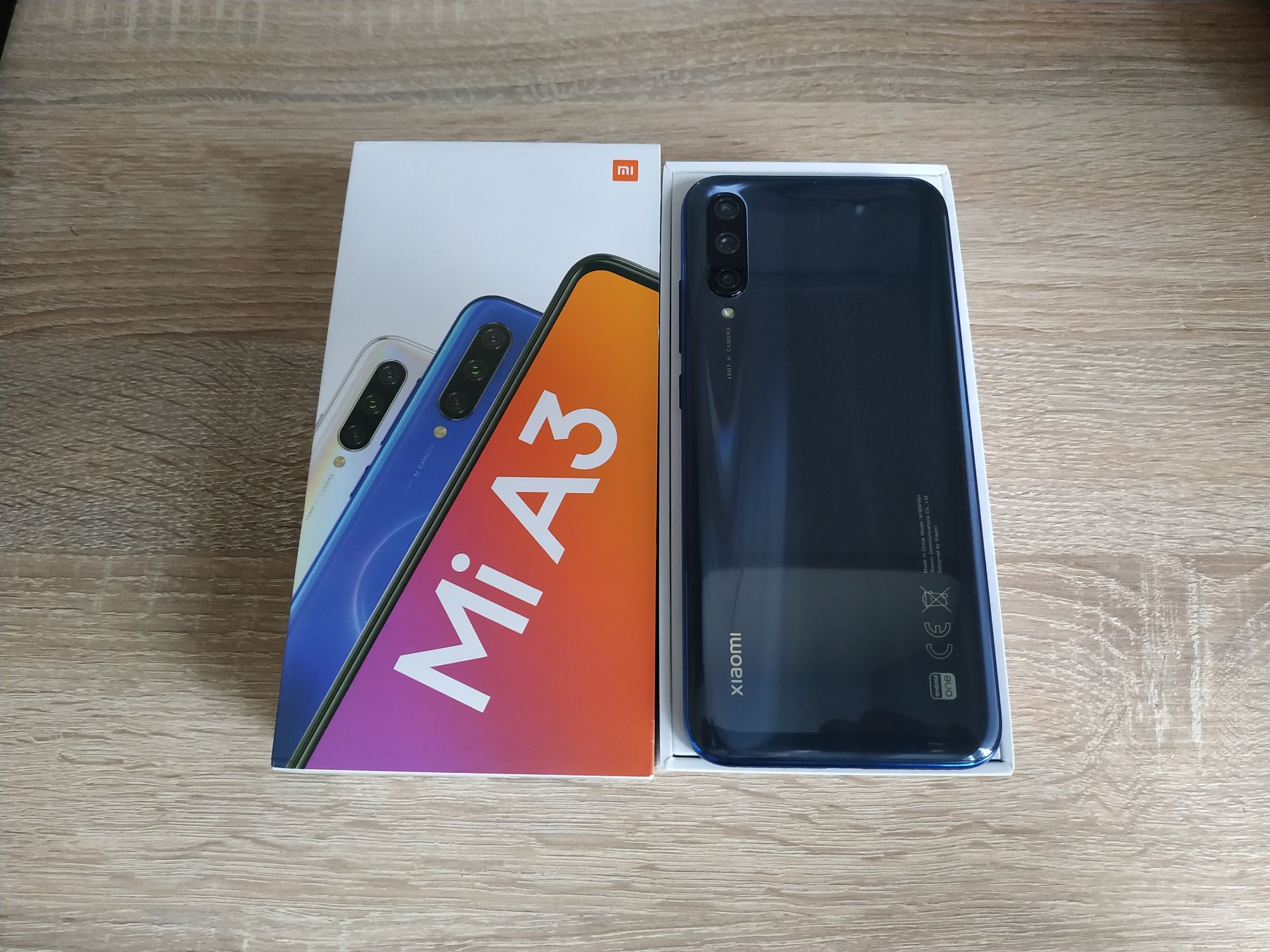 Xiaomi A3 4/64 в идеальном состоянии.