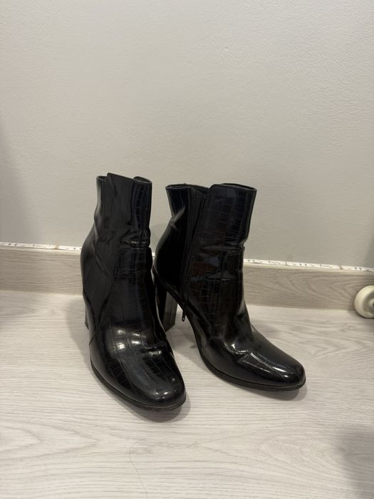 Botas Cuccoo tamanho 38.5