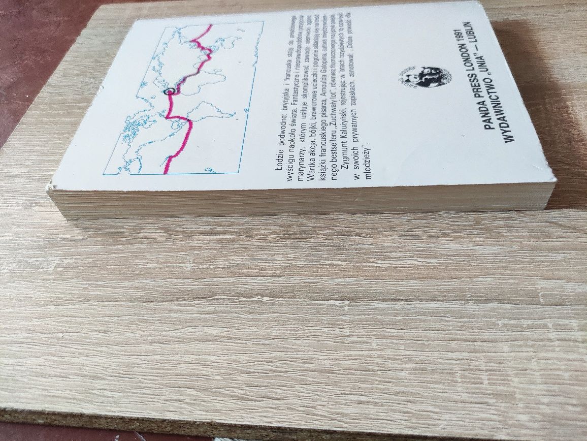 Książka Łodzią podwodną naokoło świata Galopin