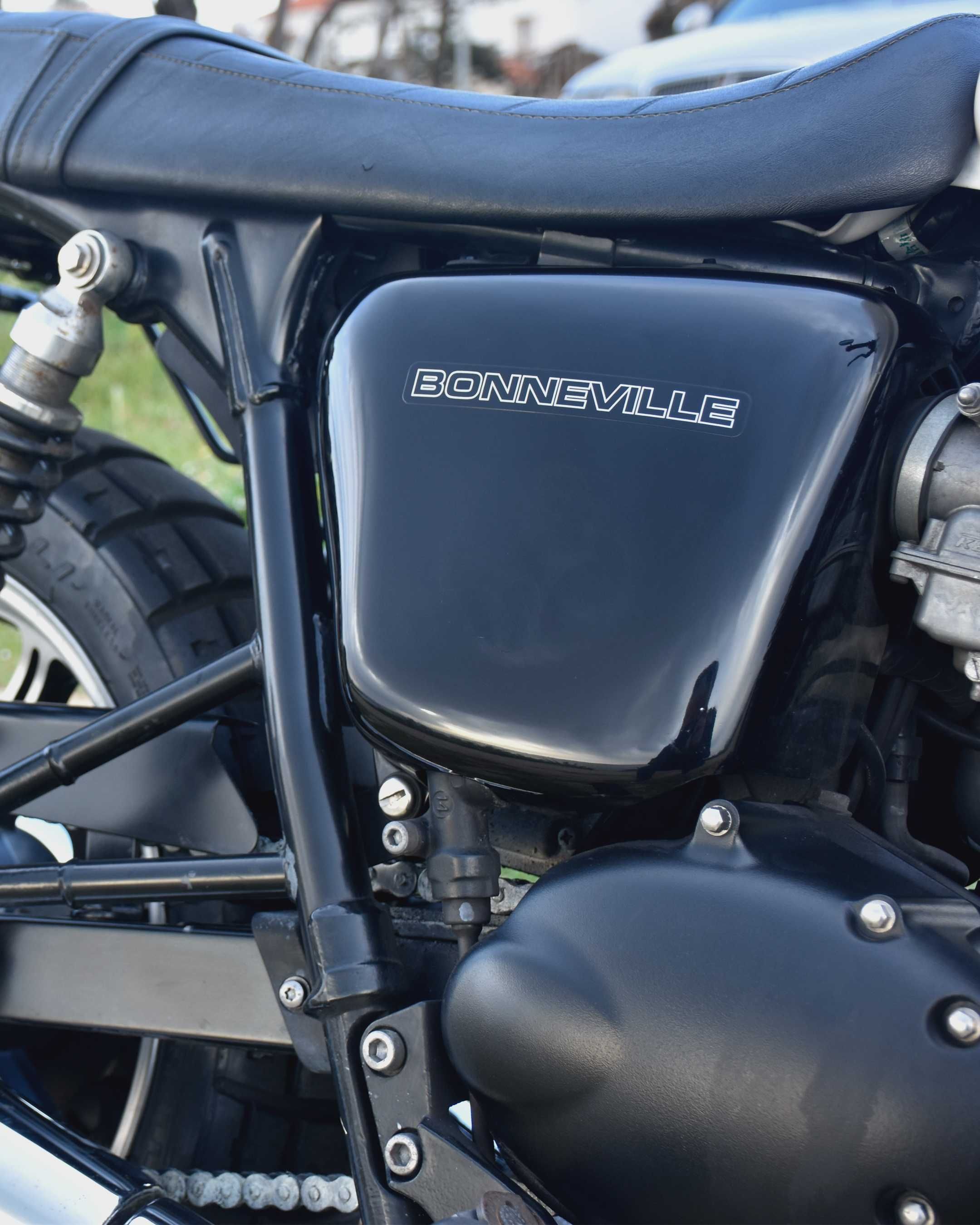 Triumph Bonneville SE