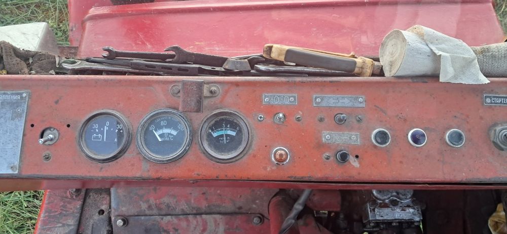 ПРОДАМ трактор Т25