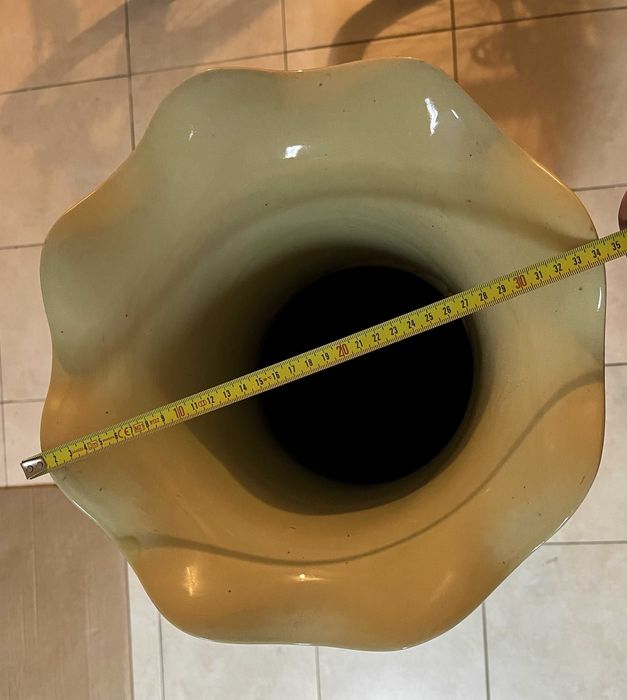 Jarrão Chinês antigo - 1,34 cm de altura