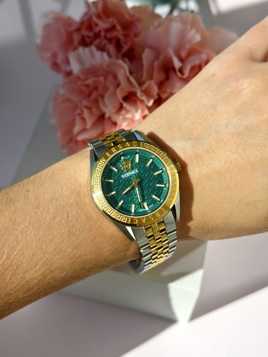 Жіночий годинник Versace