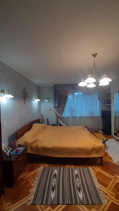 НОВЕ!ЕКСКЛЮЗИВНА трикімнатна кв-ра 95м2 з кухнею-студією в р-ні Площі!