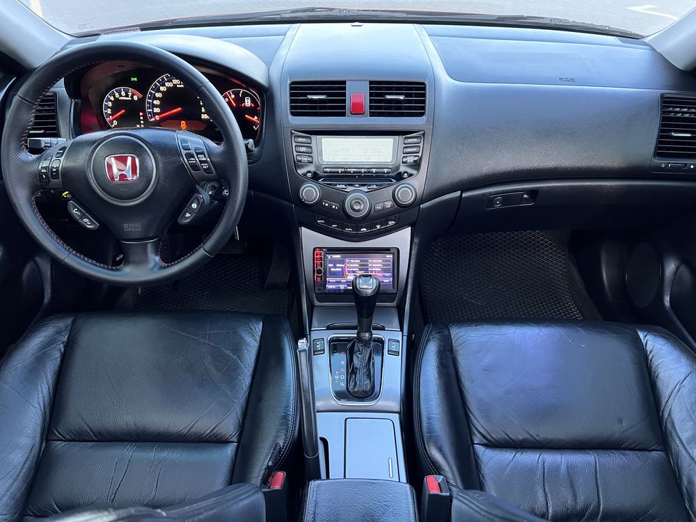 Honda Accord 2.4 Автомат EXECUTIVE