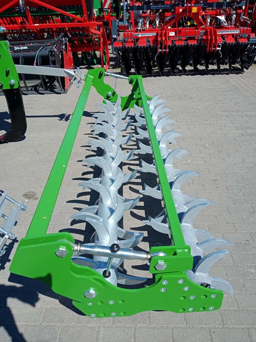 OD RĘKI !!! Głębosz TOLMET  3 łapowy Sprężyna wał mulczujący