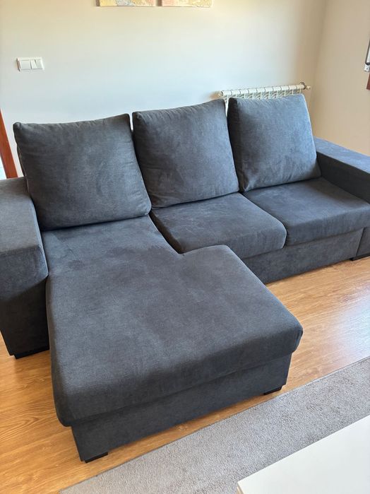 Vendo sofá de 3 lugares com chaiselong