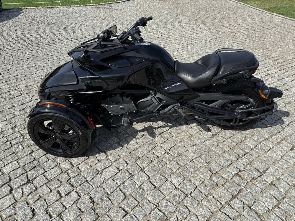 CAN AM SPYDER F3 1330cc 2400km przebieg, na kat. B, 2023r super stan
