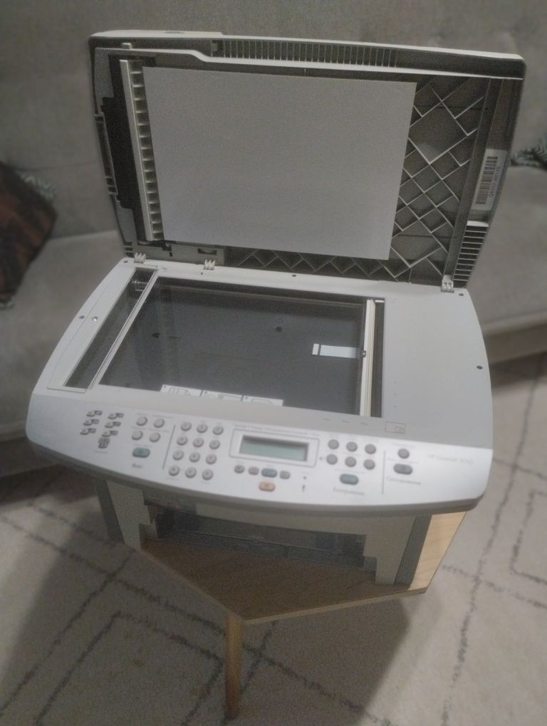 Принтер лазерний hp laser jet 3055