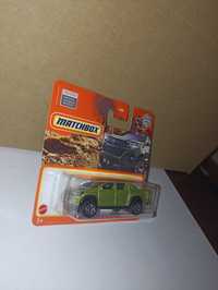 Matchbox Toyota Hilux zielona