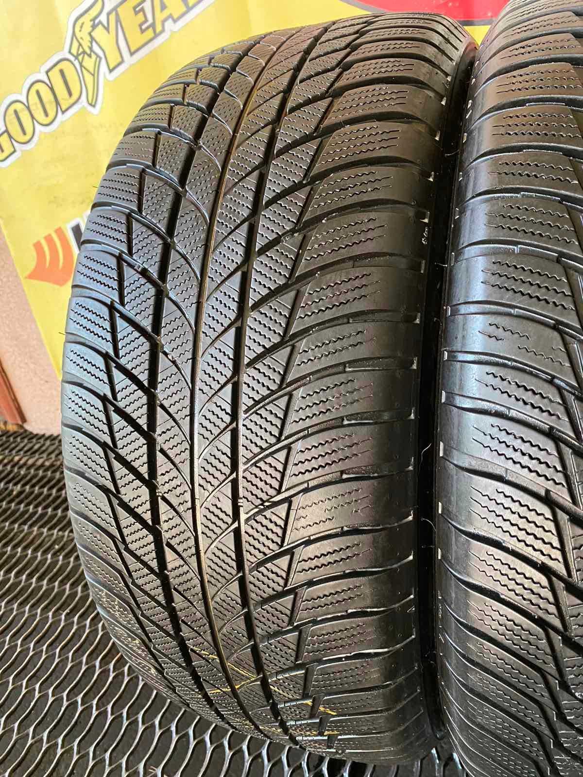 245/50/19 Bridgestone Blizzak LM-001 * RFT