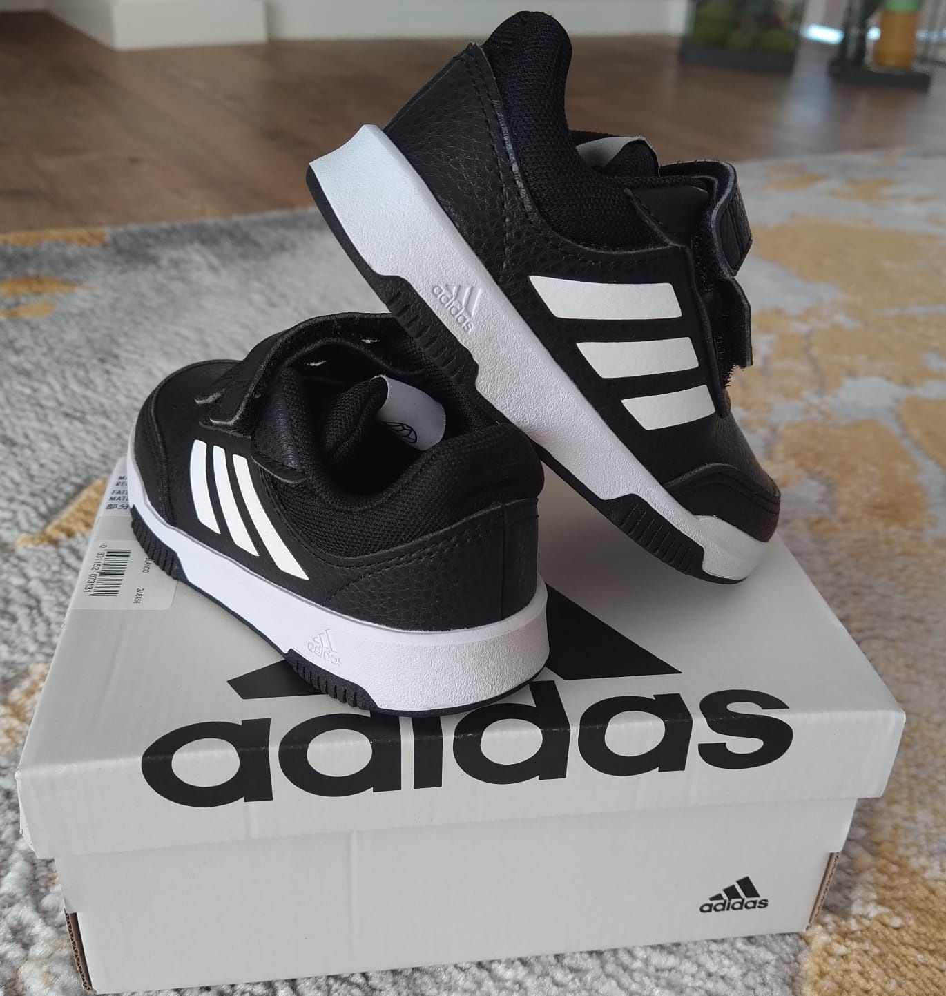 Sapatilhas pretas Adidas