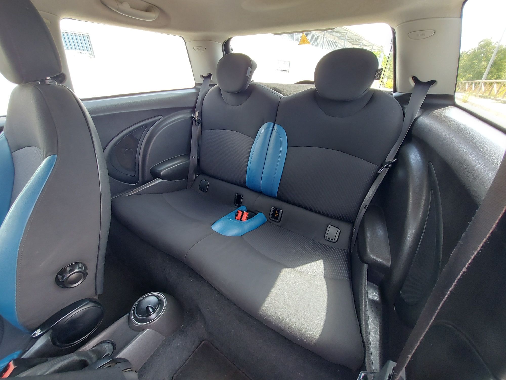 Mini Cooper D 1.6 110cv GPS 6v