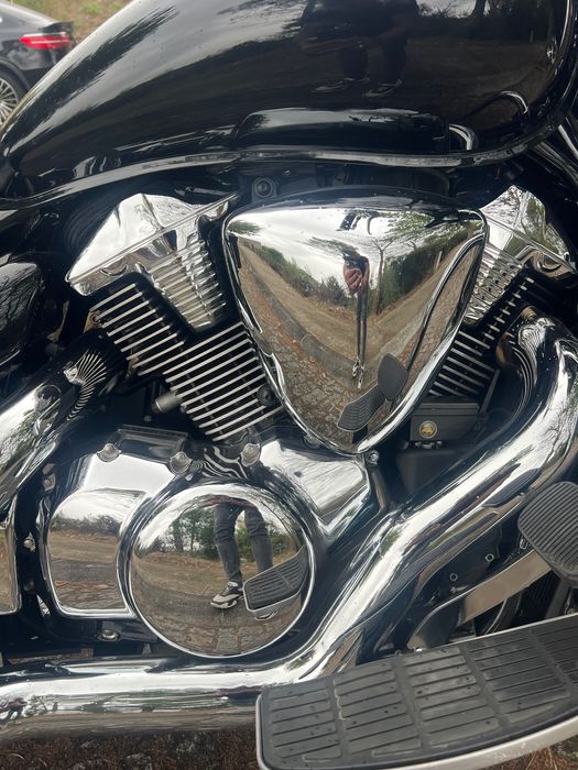 Suzuki intruder c1800r