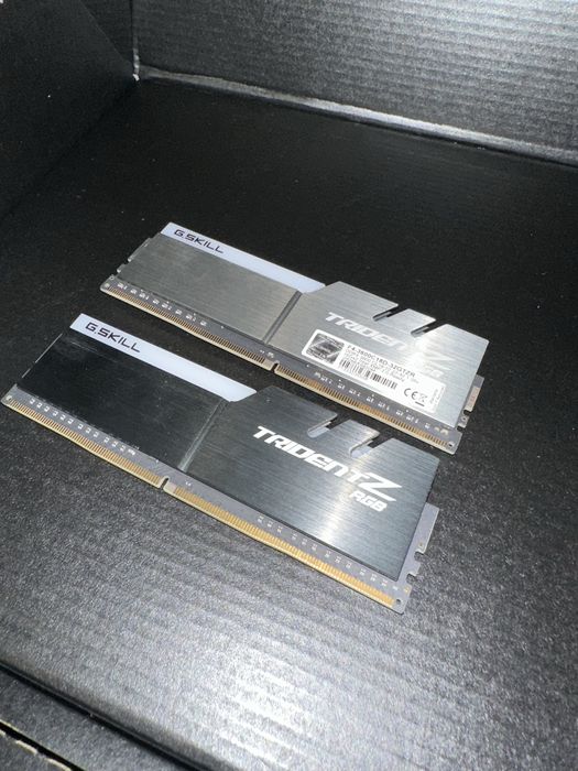 DDR4 2x16GB/3600 G.Skill Trident Z