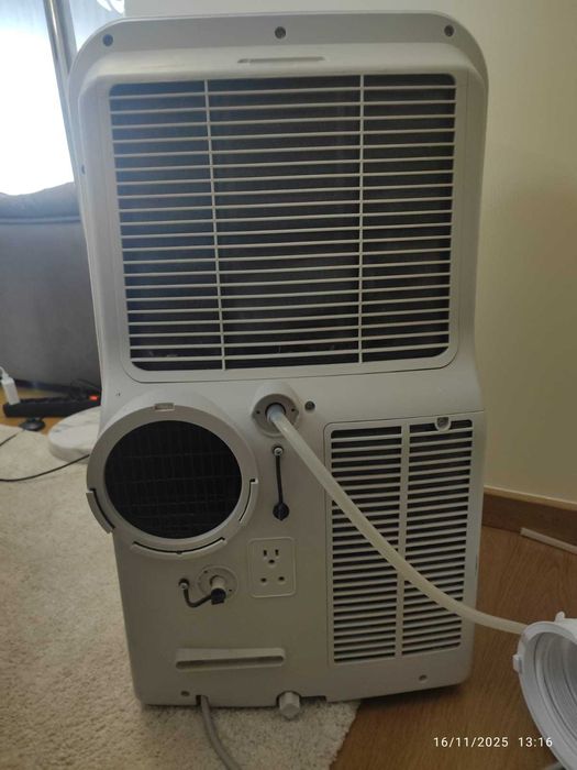 Ar Condicionado Portátil BECKEN BAC4255 (23 m² - 12000 BTU - Branco)