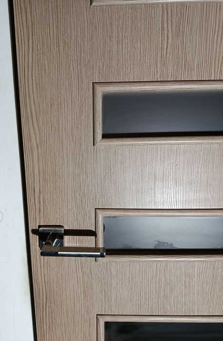 Двері вживані в гарному стані