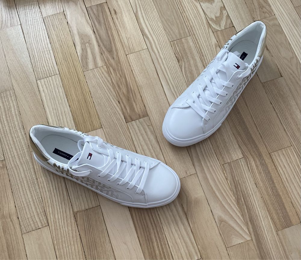 Кеди/кросівки Tommy Hilfiger