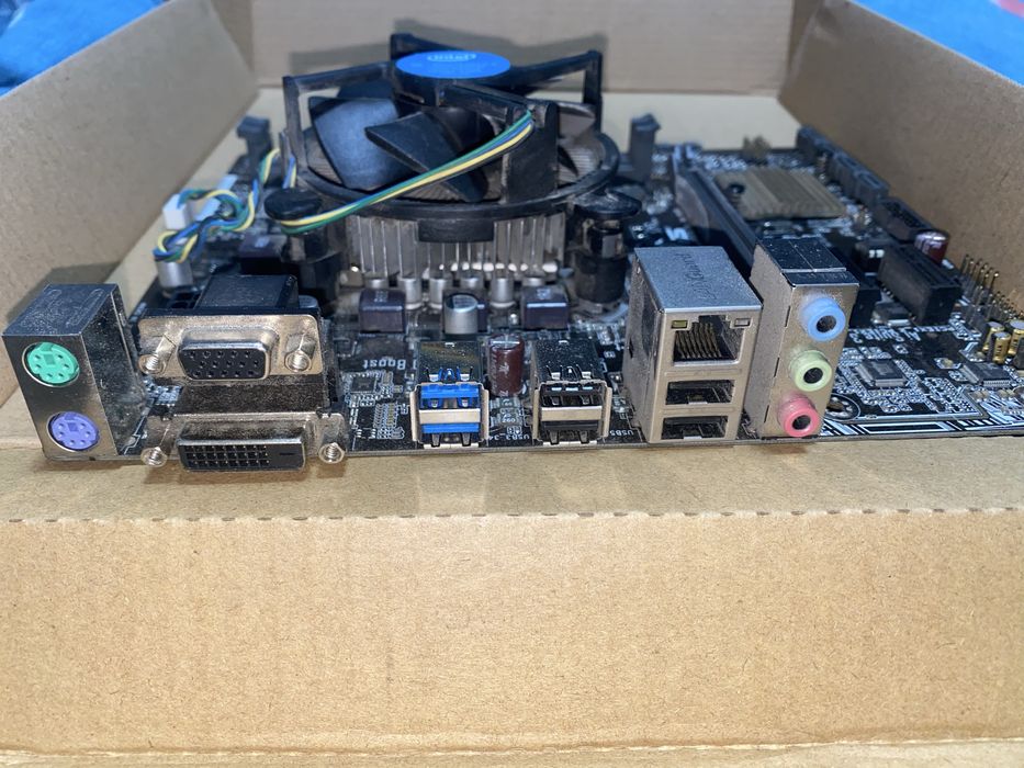 Asus H110M-K, intel pentium g4600, GTX 1060 6gb, QUBE 400W