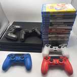 PS4 PRO 1TB em excelente estado