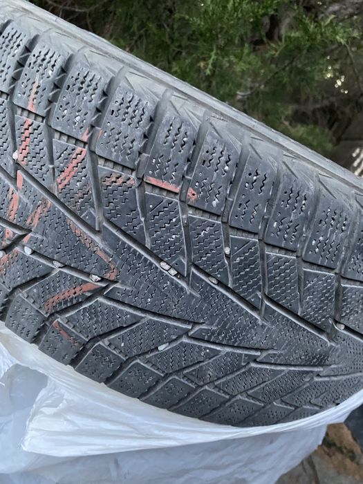 Резина Hankook состояние новых