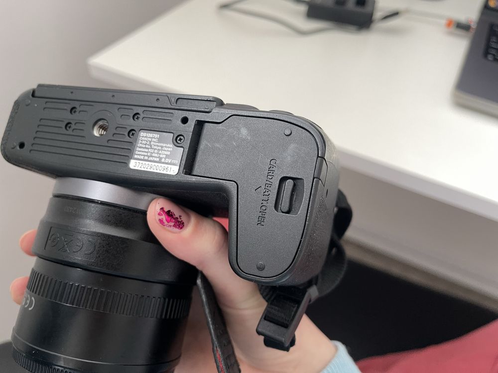 Canon EOS RP body бездзеркальна камера