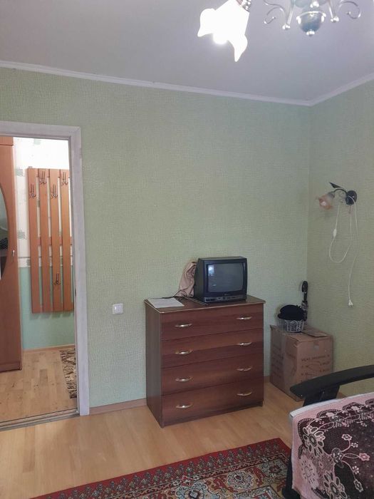 Сдам двухкомнатную на Чаривной