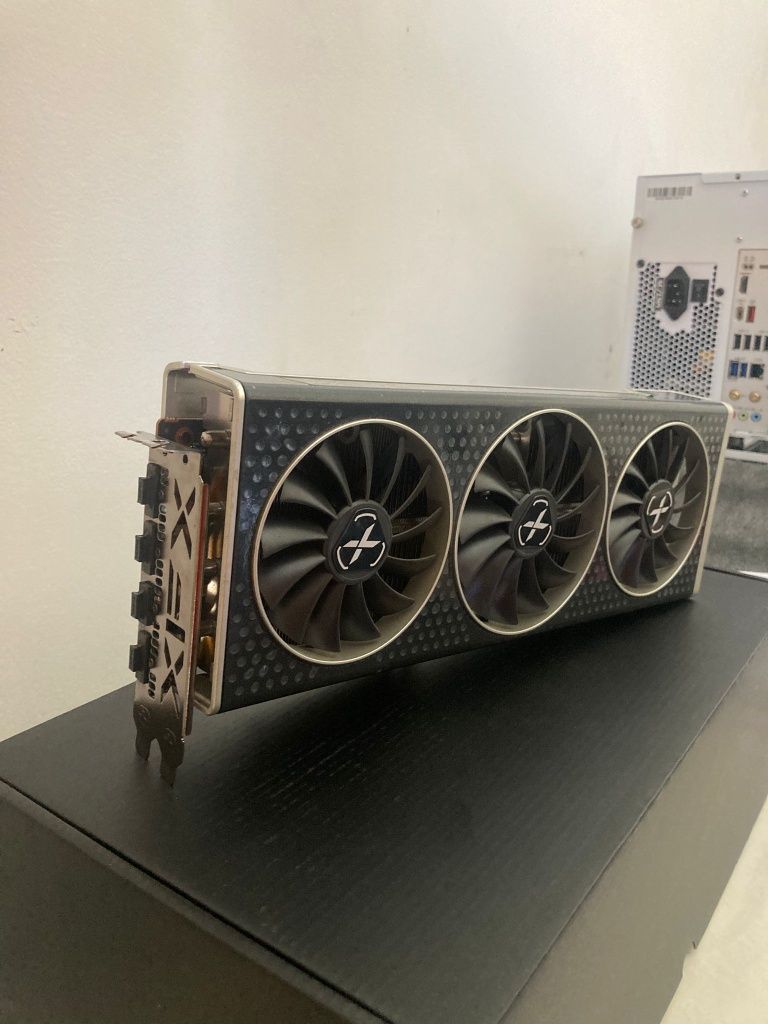 Placa de video RX 6700 XT 12GB