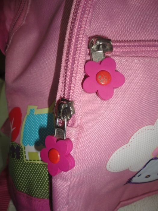 Vendo mochila Hello Kitty para infantário/pré-escola