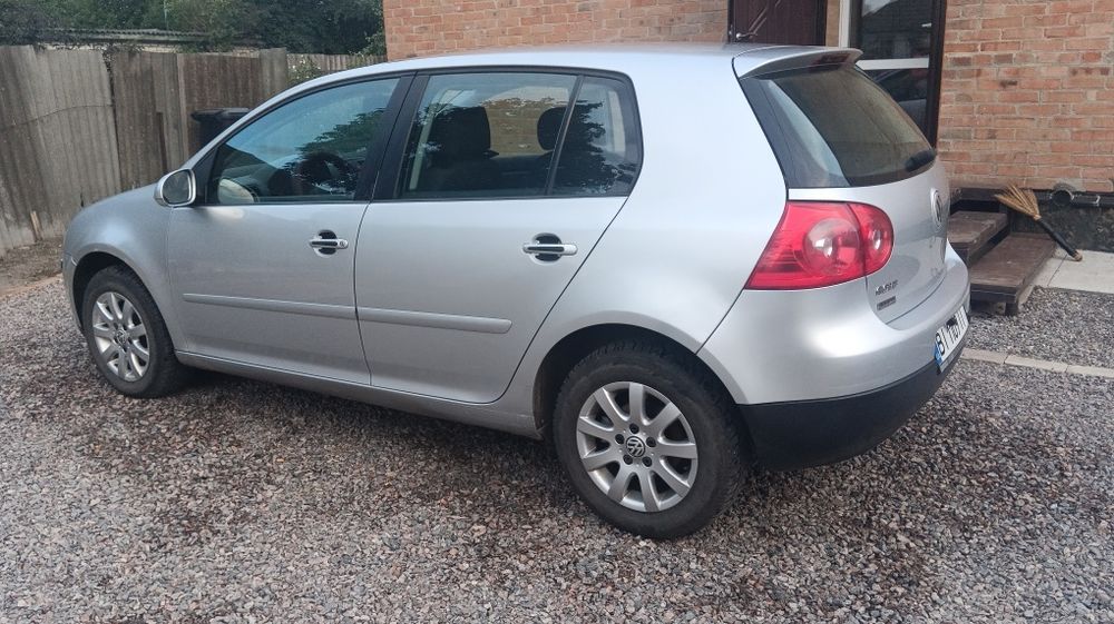 Volkswagen Golf 1.6 mpi