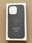 Apple FineWoven Case Gray для iPhone 15 Pro – новий