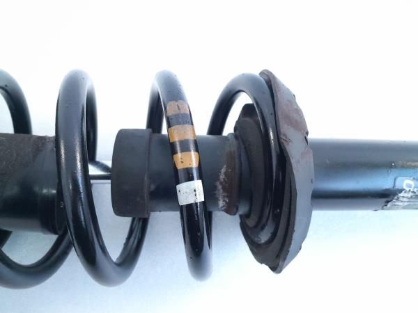 Amortecedor trás direito VOLKSWAGEN Passat (3B2)