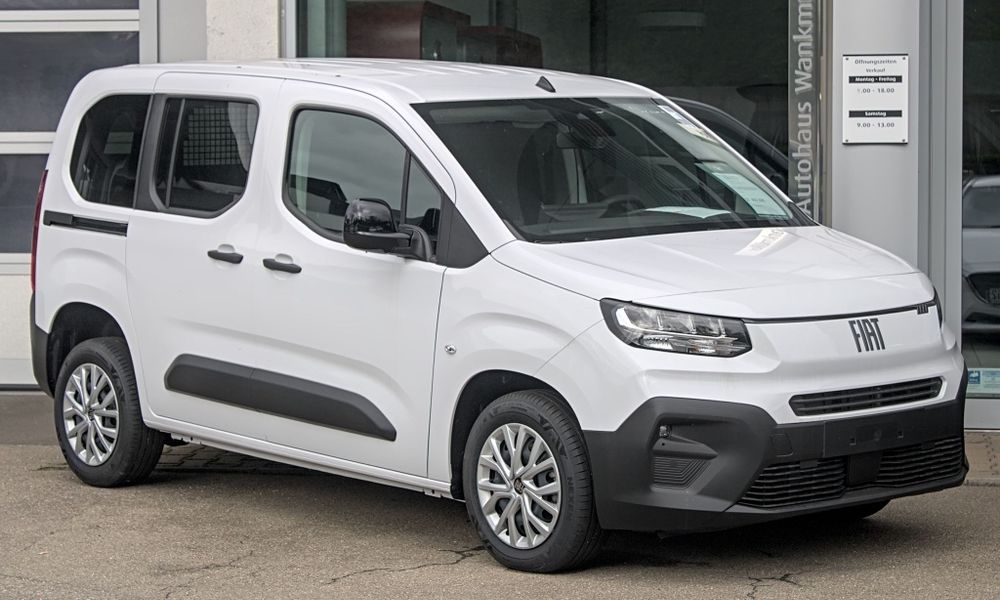Renault Kangoo wynajem wypożyczalnia