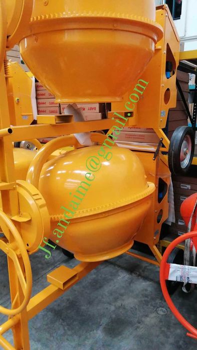 Betoneiras E vibradores betão