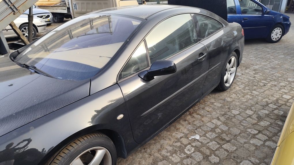 Peugeot 407 Coupé 2.7 V6 Automático – 2006 (motor avariado)
