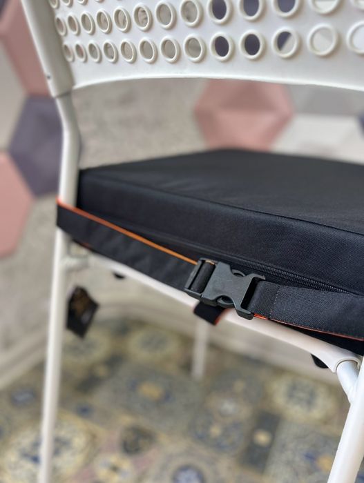 Детский бустер 38×38×10