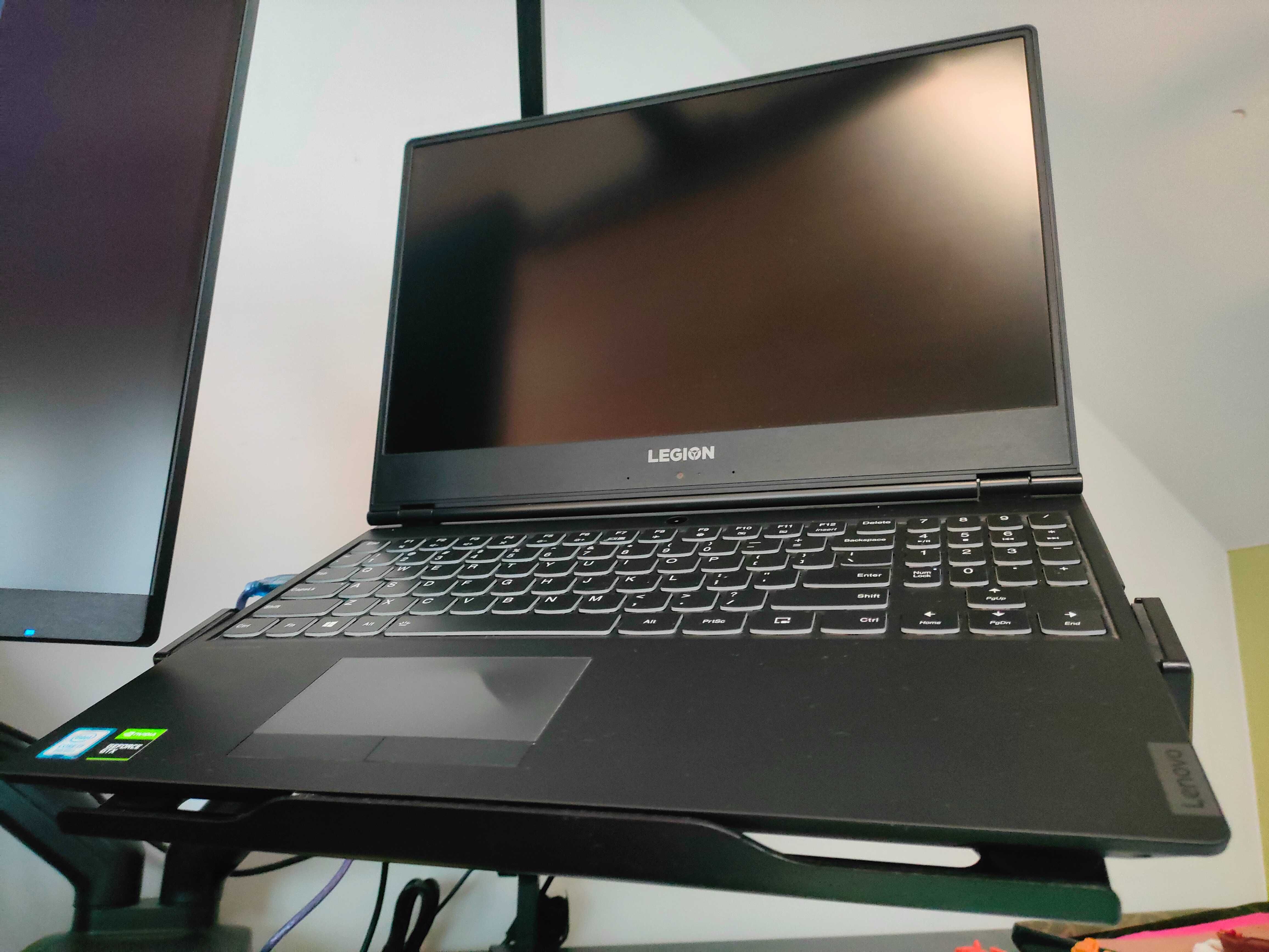 Lenovo Legion Y540 i7-9750H / GTX1660Ti / 32 GB RAM / 1TB SSD / 15,6'