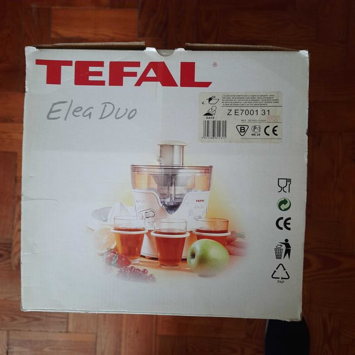 Máquina de sumos / liquidificadora Tefal Elea Duo nova, nunca usada