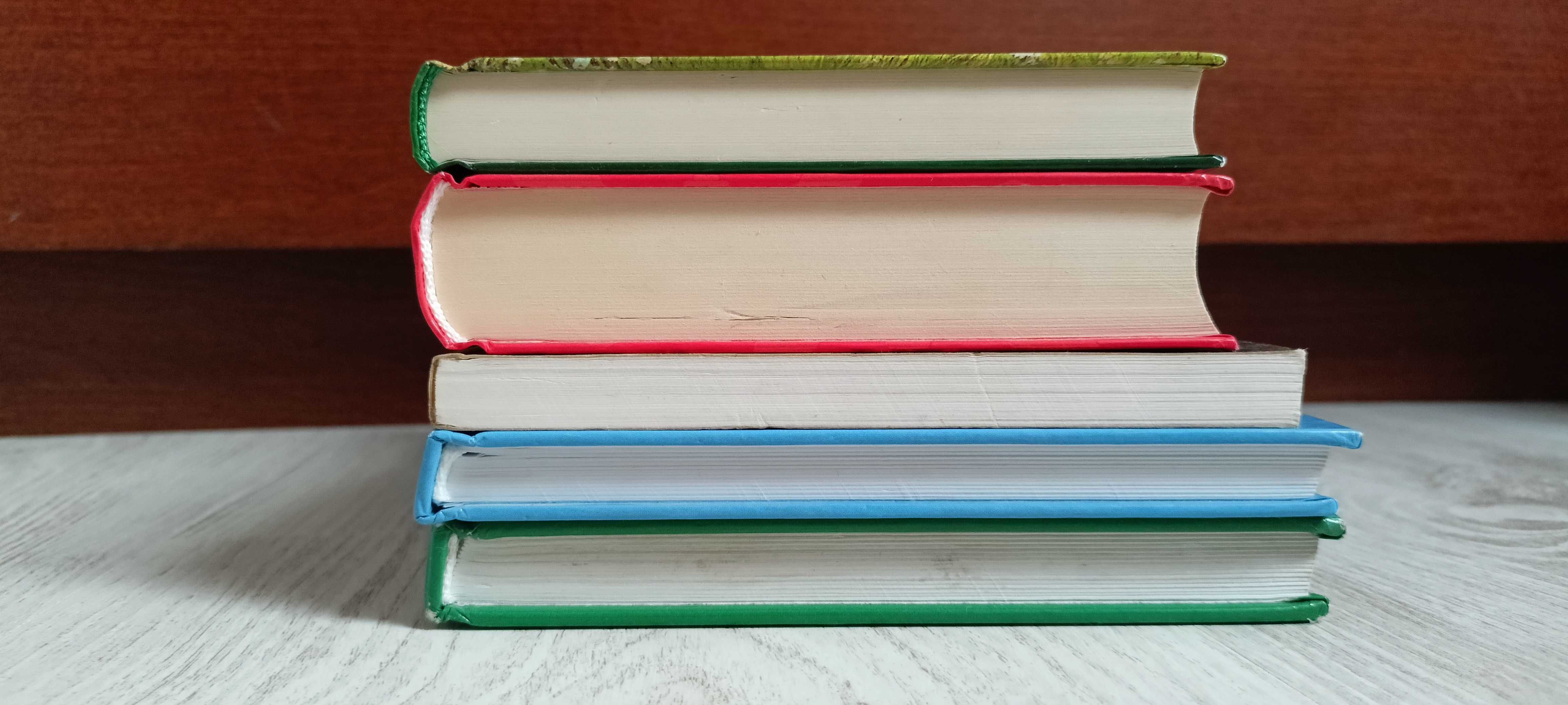 5x Montgomery Ania z Zielonego Wzgórza Avonlea Na uniwersytecie Rilla