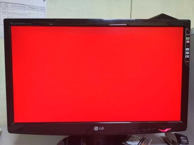 Монитор LG Flatron W2243T 22"  Full HD DVI VGA