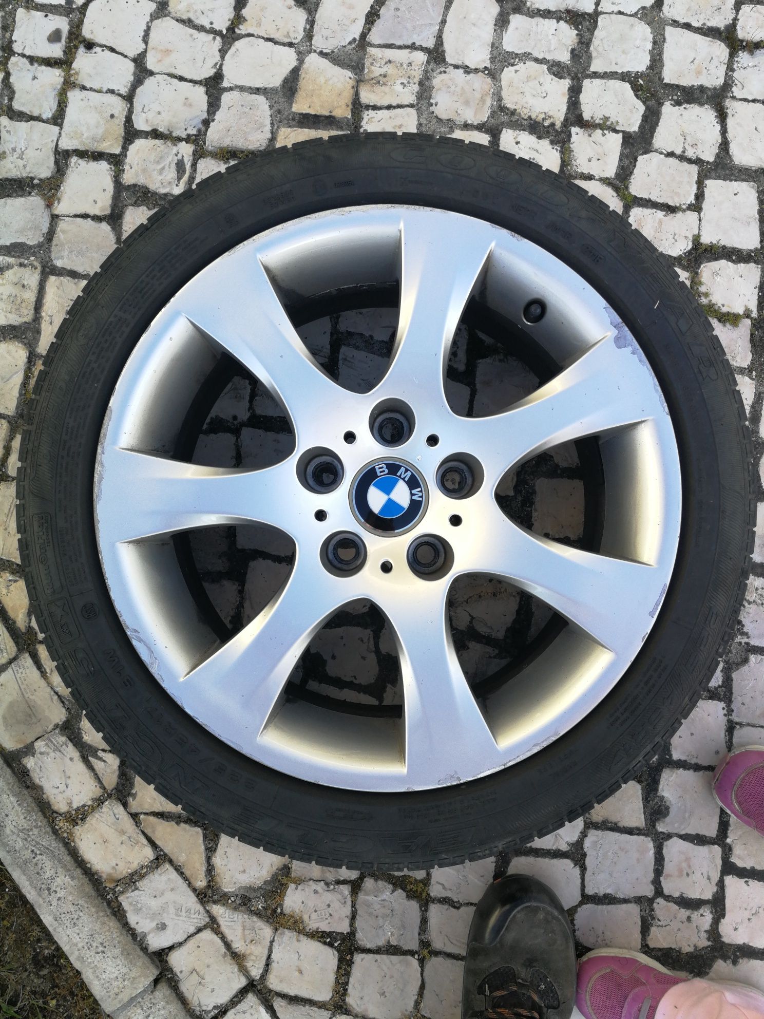 BMW jantes 17 originais com pneus 225 45r17