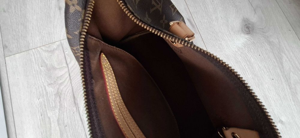 Torebka kuferek Vuitton