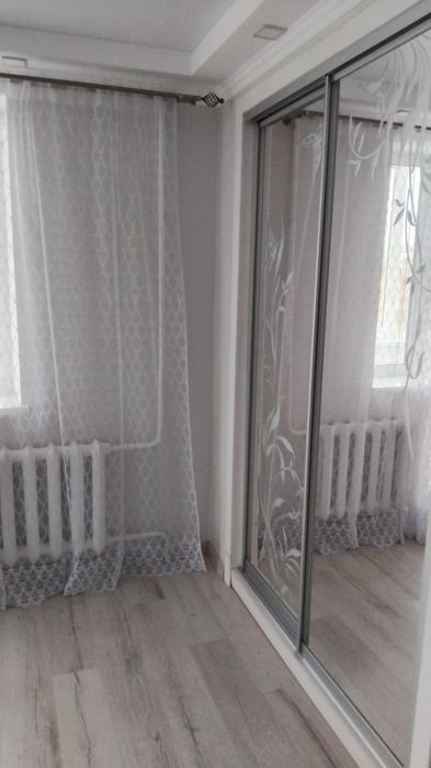 Здам 1но кімнатну квартиру вул. Довженко ,7поверх