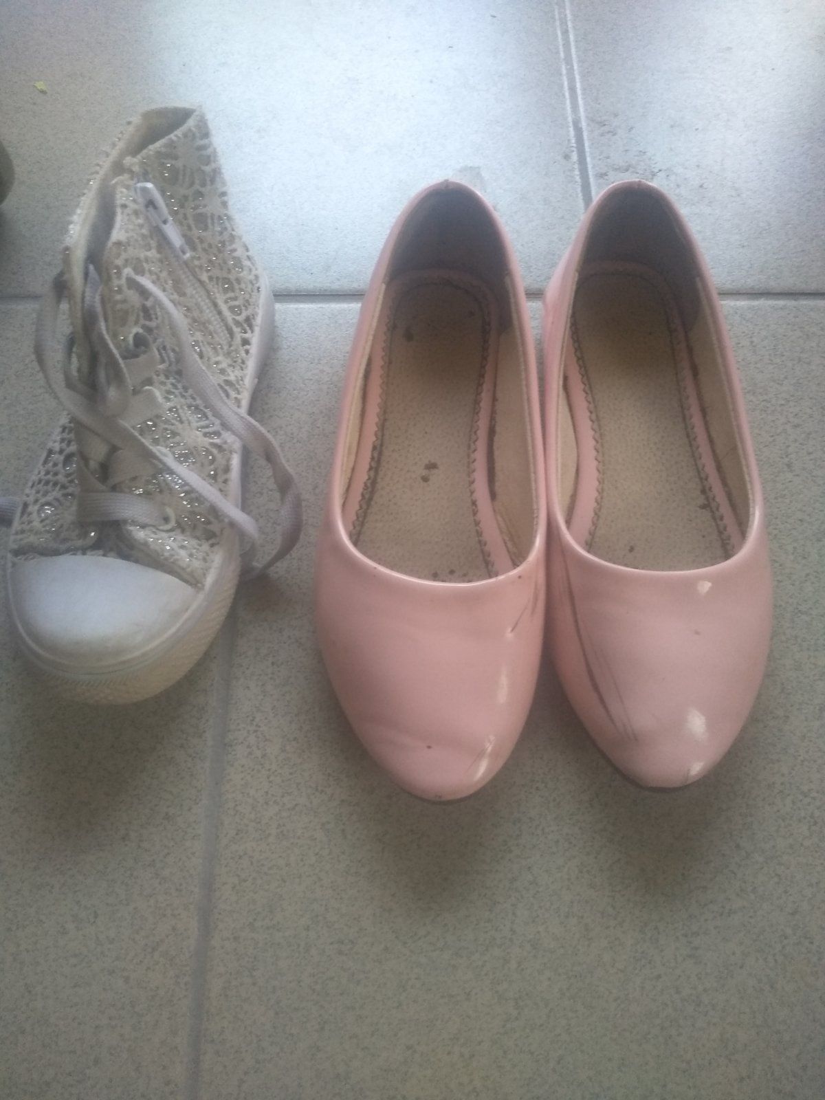 Взуття на дівчаток